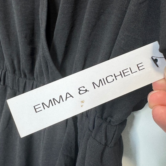 Emma & Michele V-Neck Short Romper Black - Picture 8 of 13